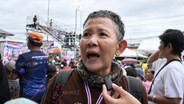 ประทับใจ! อยู่ลพบุรี ฝ่าฝนไปรวมพลังที่หาดใหญ่ ลั่น “อยู่ไม่ได้แล้ว ต้องมาแสดงพลังเอาประเทศไทยของเราคืนมา”