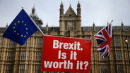 เบร็กซิตผิดคาด! นายกฯ อังกฤษพิจารณานำประเทศกลับเข้า EU ด้าน 'มาครง' เตือนไม่มีทางเลือกแบบ 'ครึ่งๆ กลางๆ'