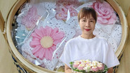 ขนมไทย &ldquo;มนต์มะลิ&rdquo; รังสรรค์ &ldquo;วุ้นกรอบอัญมณี–อาลัว&rdquo; งานศิลป์กินได้ รับตลาดของขวัญของฝากส่งท้ายปี