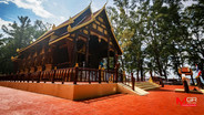 โบสถ์ไม้สักทรงไทยงามวิจิตร 