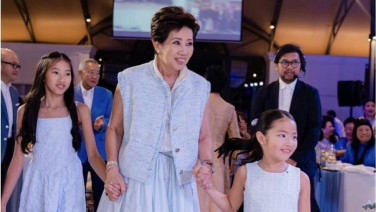 ลูกหลานร่วมฉลอง 72 ปี "จุฑาทิพ ไกรฤกษ์" อย่างอบอุ่น