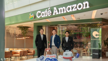 ซีพี-เมจิ จับมือ Caf&amp;#233; Amazon และไปรษณีย์ไทย สานต่อภารกิจ “รีไซขุ่น ปี 3” เปลี่ยนฝาขวด เป็นโต๊ะ-เก้าอี้