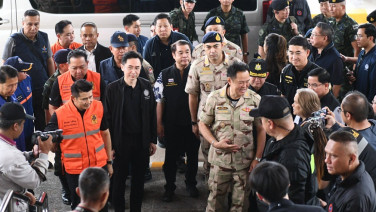 “ภัทรพงศ์"เกาะติดสถานการณ์น้ำ”น่าน” ยังเฝ้าระวังโครงข่ายคมนาคม -สนามบิน-ช่วยเหลือประชาชน