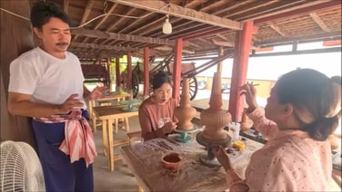 (คลิป)ชี้ทางรอด‘เซรามิกลำปาง’ถ้าหยุดแค่ ‘ชามตราไก่’จบ-สู้จีนไม่ได้!ต้องฟื้นรากเหง้า “ดินเผา 700 ปี”