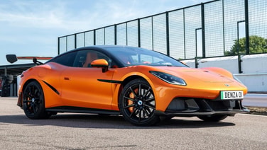BYD Denza Z ซูเปอร์คาร์ไฟฟ้า ชนะ Lamborghini ใน Drag Race ขณะที่ราคาเริ่มต้นต่ำกว่า Porsche