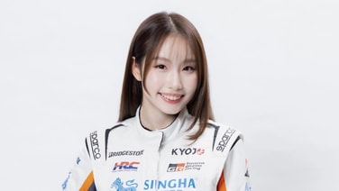 สื่อญี่ปุ่นบุกสัมภาษณ์ &ldquo;มินนี่-สิตาวีร์&rdquo; นักขับสาว ลูกตำนาน &ldquo;เกรียงไกร&rdquo; ลุยซิ่ง KYOJO CUP