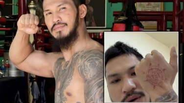 ขอลาขาดเหนือดวง! &ldquo;เสือคิม&rdquo; โพสต์หาช่างด่วน  ประกาศสักทับยันต์หลังมือ