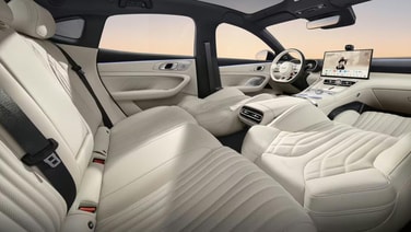 Geely เปิดตัว Galaxy TT ซีดานไฟฟ้า วิ่งไกลสุด 725 กม. ชาร์จ 10–80% ราว 12 นาที ราคาเริ่มประมาณ 6 แสนบาท