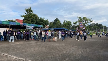 เริ่มแล้ว!  กลุ่มค้าน “อ่างวังโตนด” ทยอยรวมตัวหน้าศาลากลางจันทบุรี