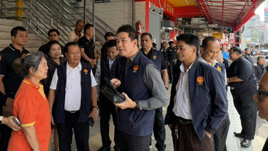 กมธ.งบประมาณ วุฒิสภา ลุยตลาดกิมหยง ถกแผนใช้งบป้องกันน้ำท่วมหาดใหญ่ปี 69