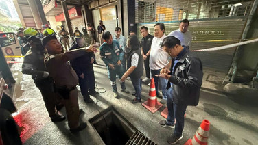สลด! คนงานรับเหมาพลัดตกท่อระบายน้ำลึก 3 เมตรใต้ BTS ปุณณวิถี เสียชีวิต