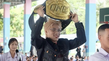 มีที่ไป…แต่ไม่ลืมที่มา "ยอดไอคิว" หอบแชมป์โลกวัน เยี่ยมโรงเรียนเก่าสร้างแรงบันดาลใจ
