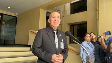 “รุทธพล” ปัดพัลวัน เด้ง “ยุทธนา” พ้นดีเอสไอ ให้ "ปิยะ" นั่งอธิบดี ไม่เกี่ยวปมฮั้ว สว. ยันภาพไหว้ "อนุทิน" เรื่องส่วนตัว