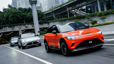 รู้จัก smart จากรถจิ๋วสองที่นั่งของ Mercedes-Benz สู่แบรนด์ EV ร่วมทุน Geely ก่อนบุกไทย