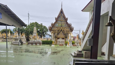 ฉะเชิงเทราจมครบ 11 อำเภอ! คลองทุกสายล้น “บางปะกง” ยังไม่รอด น้ำท่วมสูง 50 ซม.