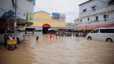 อ่วมไม่แพ้ไทย!กัมพูชาเจอฝนถล่มทำน้ำท่วม10จังหวัด กระทบประชาชนนับหมื่นครัวเรือน