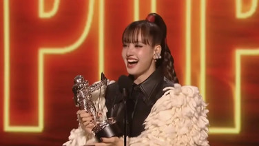 สร้างประวัติศาสตร์! "ลิซ่า" คว้า Best Pop เวที MTV VMAs 2026 ศิลปินเดี่ยวเอเชียคนแรกที่ทำได้