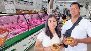 “เจ๊ต้อม ไก่สด” เปิดใจ ขายปลีกหมู -ไก่ แข่งกันเดือด คนตกงาน-แบรนด์ดังร่วมแบ่งเค้ก  จากขายส่งหันเปิดหน้าร้านขายปลีกสู้ ....