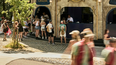 ABSOLUT Vodka เปิดแคมเปญ "United We Dance" สนับสนุน Tomorrowland Thailand 2026