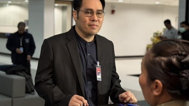 “พุทธ อภิวรรณ” ให้ข้อมูล ดีเอสไอ แจงปมบริจาคเงิน 4 แสน เข้ามูลนิธิ “กัม จอมพลัง”