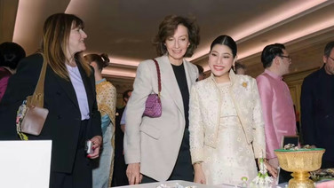 เจ้าฟ้าสิริวัณณวรีฯ ทรงถ่ายทอดองค์ความรู้ “วิวัฒนาการของชุดไทยและผ้าไทย” กลางกรุงปารีส วธ.จัดกิจกรรม