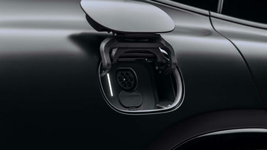 Mercedes-AMG GT SUV ไฟฟ้าเปิดตัว พลัง 1,153 แรงม้า ชาร์จสูงสุด 710 กิโลวัตต์