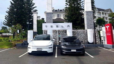 Tesla update เพิ่มฟังก์ชันและอุปกรณ์ V2L พร้อมรับจอง Roadster