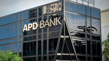 โดมิโน่ล้มเรื่อยๆ! ลูกค้ารวมตัวหน้า 'APD Bank' กัมพูชา ส่อพังครืนอีกแห่ง ถอนเงินไม่ได้หลายเดือนแล้ว