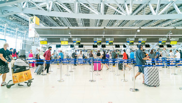 การบินชะลอตัว CAAT เผยสถิติ Q3 /69 ผู้โดยสาร-เที่ยวบินลดกว่า 3% น้ำมันพุ่ง ขึ้นค่าPSC กดดันแอร์ไลน์-นักท่องเที่ยว