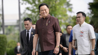 "อนุทิน" นำถก ครม.ปัดตอบเซ็น 4 ร่าง กม.ภาษีบาปแล้วหรือไม่