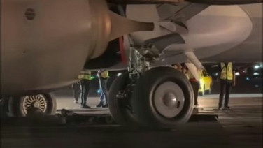 ระทึกสุวรรณภูมิ! เครื่องบิน China Airlines ล้อจมติดหัวทางวิ่ง ก่อนทะยานสู่เกาสง จี้การท่าฯ เร่งตอบโจทย์ความปลอดภัย