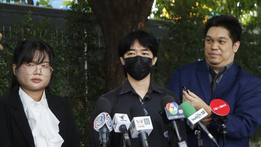 "เบนซ์" แจ้งจับศูนย์โสธรชัยฯ ฉ้อโกง -เผยเครียดจนป่วยแพนิก โต้ไม่เคยขังแม่- ลักทรัพย์ในเซฟ