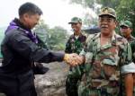 สัมพันธ์ทหารไทย-กัมพูชา ยังดีจับมือร่วมตระเวนรอบเขาวิหาร