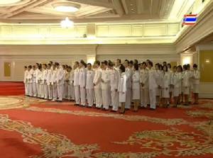 “บิ๊กตู่” รับสนองพระบรมราชโองการโปรดเกล้าฯ เป็นนายกฯ คนที่ 29 เต็มตัว