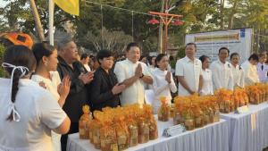ผู้ว่าฯ อยุธยานำชาวกรุงเก่า ตักบาตรพระ 573 รูป รับศักราชใหม่ 2569 เสริมสิริมงคลเมืองมรดกโลก