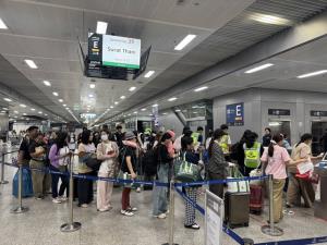 ระบบรางวันที่ 31 ธ.ค.68 ผู้โดยสารทะลุ 1.42 ล้านคน รถไฟฟ้าวิ่งถึงตี 2 รับ เคาท์ดาวน์“สายสีทอง”ทุบสถิติพุ่ง 25%