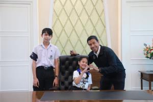 “ชัชชาติ” มอบคำขวัญวันเด็ก 2569 ชวนเด็กไทยเชื่อในความฝัน สร้างสรรค์ชีวิตในแบบของตนเอง