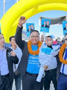 “นายกอุ๊” เบอร์ 7 ปชป. ชูประสบการณ์ท้องถิ่นสู่สภา เสนอแก้น้ำท่วมบางบาลไม่วนลูป