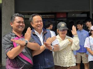 “อนุทิน” ช่วย “คงกฤษ” หาเสียงระนอง ชู “แลนด์บริดจ์-คนละครึ่งพลัส” ปลุกเศรษฐกิจ