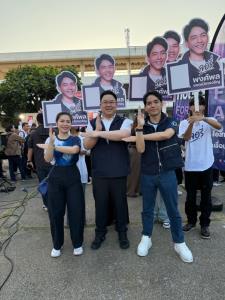 เปิดใจ “แก้ม พัชรนันท์” เลือดใหม่ค่ายน้ำเงิน ขออาสาทำงานเพื่อประชาชน ลุยหาเสียงสู้ศึกสนาม กทม.