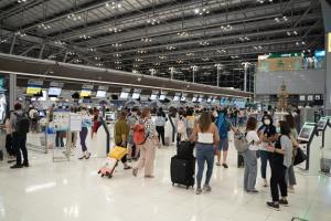 สถิติปีใหม่ 69 สะสม 5 วัน ยอดใช้ขนส่งสาธารณะ 13 ล้านคน โครงข่ายคมนาคมอุบัติเหตุ 1,066 ครั้ง เสียชีวิต 127 คน