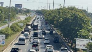 อ่างทองรถทะลัก! สายเอเชียขาเข้ากทม. หนาแน่นสลับหยุดนิ่ง หลังหยุดยาวปีใหม่