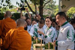 “ตรีนุช-หม่อมกรฯ” นำ พปชร.สู้ศึกเลือกตั้ง เปิด 3 เสาหลักชู 12 นโยบายเรือธง แก้ปากท้อง–เสริมความมั่นคง