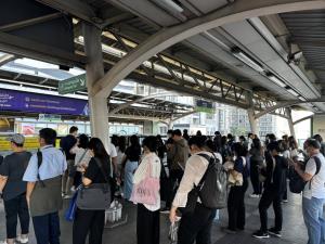 ระบบราง 4 ม.ค. 69 คนเดินทางแน่น รถไฟผู้โดยสารพุ่งกว่า 1.05 แสนคน