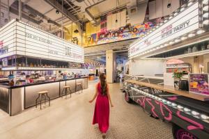 ม็อกซี่ แบงคอก ราชประสงค์ ครบรอบ 2 ปี เปิดตัวโปรโมชั่น “Moxy Bangkok Turns 2”