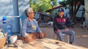ตร.เร่งประสานช่วยหนุ่มบุรีรัมย์ ถูกขังซ้อมทรมานที่พนมเปญ พบหนีหมายจับ ยายวอนให้พากลับมาติดคุกไทย