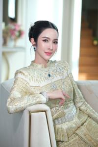 ไม่ใช่แค่สวย แต่มีของ ‘ผศ.ดร.ม่านฟ้า’ ถูกพูดถึงไม่หยุด ในฐานะแรงบันดาลใจของผู้หญิงยุคใหม่