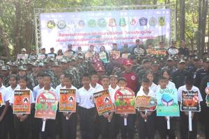 ผวจ.กาญจน์จับมือกรมอุทยานฯ ลุย “เคาะประตูบ้าน” สกัดไฟป่า–หมอกควัน–PM2.5 ตั้งเป้าลดพื้นที่เผาไหม้ 40%