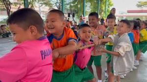 ภาคกลางคึกคักรับวันเด็ก 2569 ผู้ว่าฯ–นายกเทศมนตรี–ครู ผนึกพลังจัดกิจกรรมยิ่งใหญ่ มอบรอยยิ้มเด็กนับหมื่น