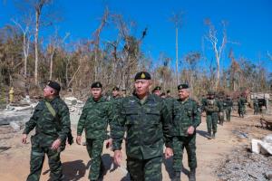 ผบ.ทบ. ตรวจแนววางกำลัง“เนิน 350 -ปราสาทตาควาย” สั่งคุมเข้มความมั่นคงทุกมิติ และให้กำลังใจทหารปกป้องอธิปไตย–สถาปนาความมั่นคง รัดกุม รอบคอบ